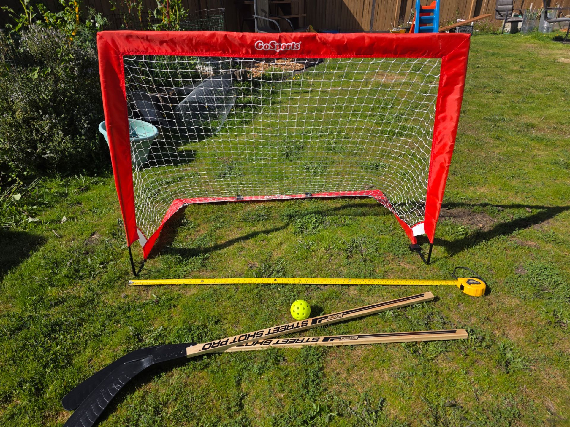 GoSports street hockey / soccer goal set