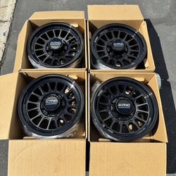Brand New KMC Impact FFT “733” 18” Off-Road Wheels 8Lug 8x170 Ford Ford F250 F350 and Excursion