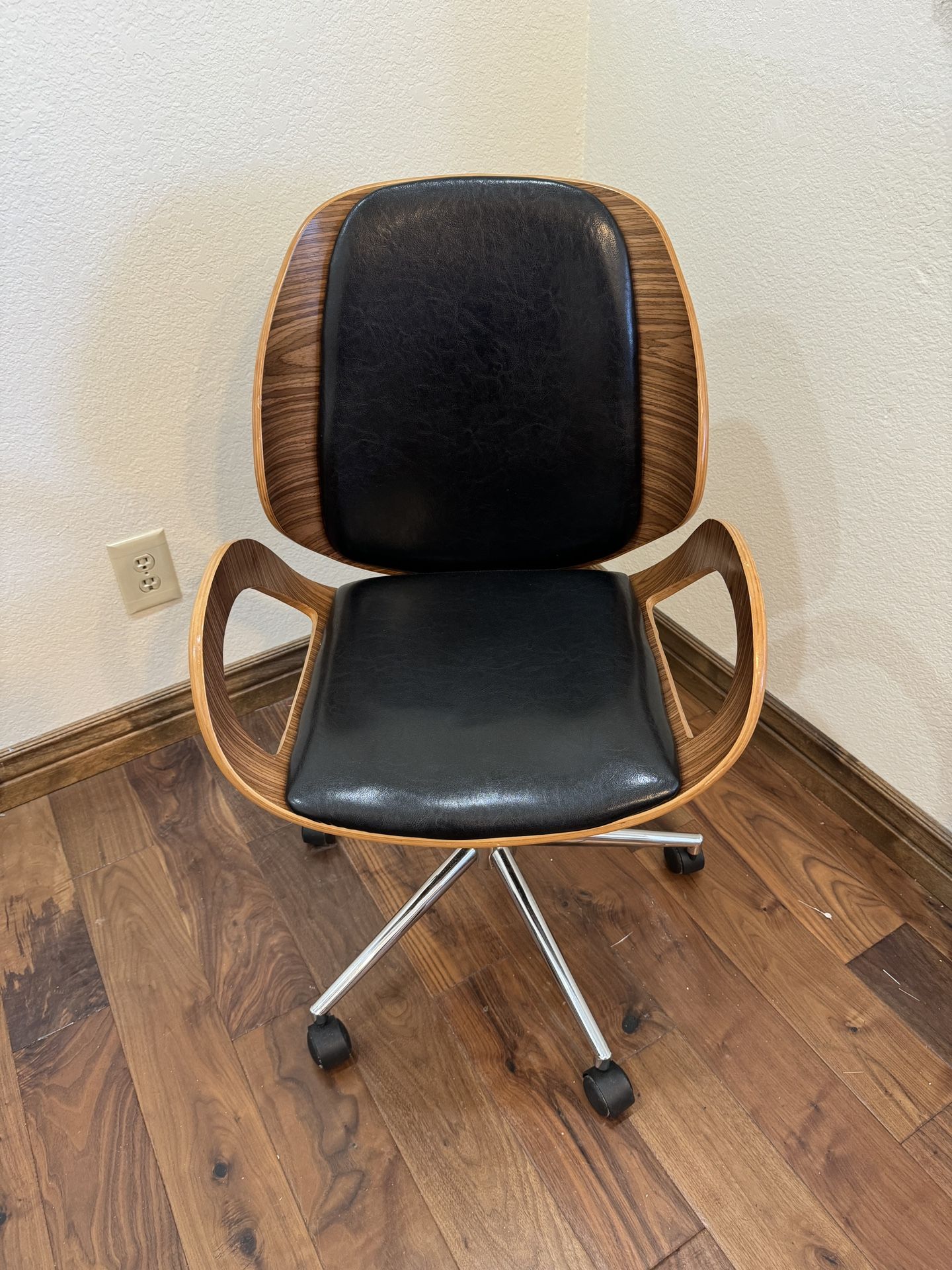 Dining Chairs/ Office Chair