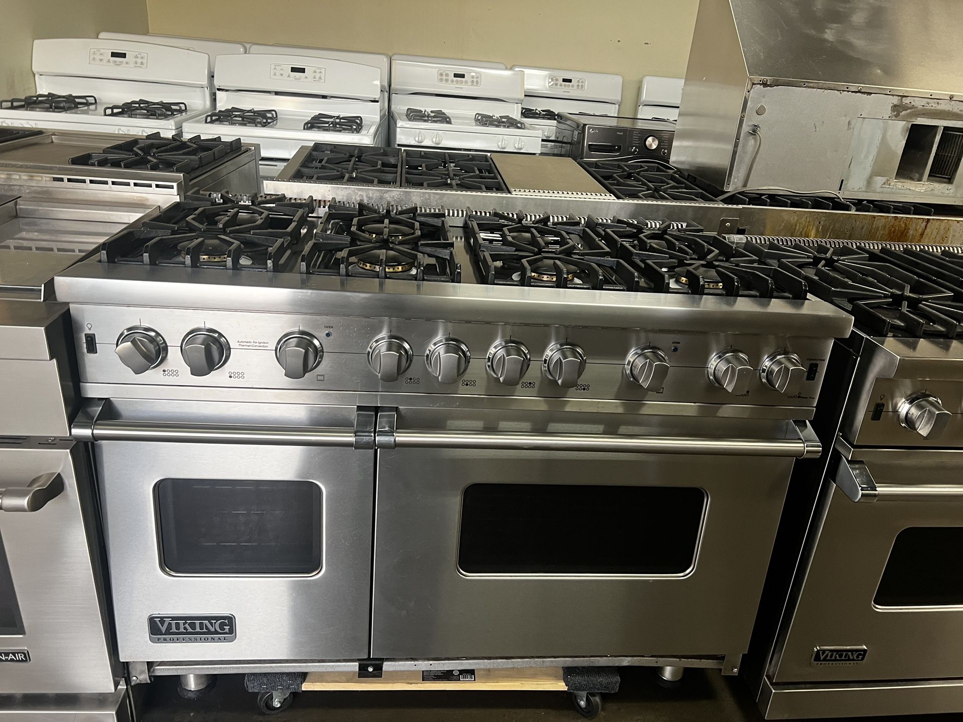 VIKING 48”WIDE ALL GAS RANGE STOVE STAINLESS STEEL
