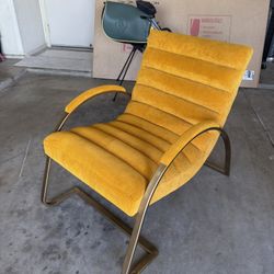Living Spaces Accent Chair $250 OBO