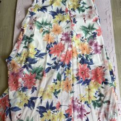 Guess White Floral Maxi Dress With Multicolors Blooms Size 6