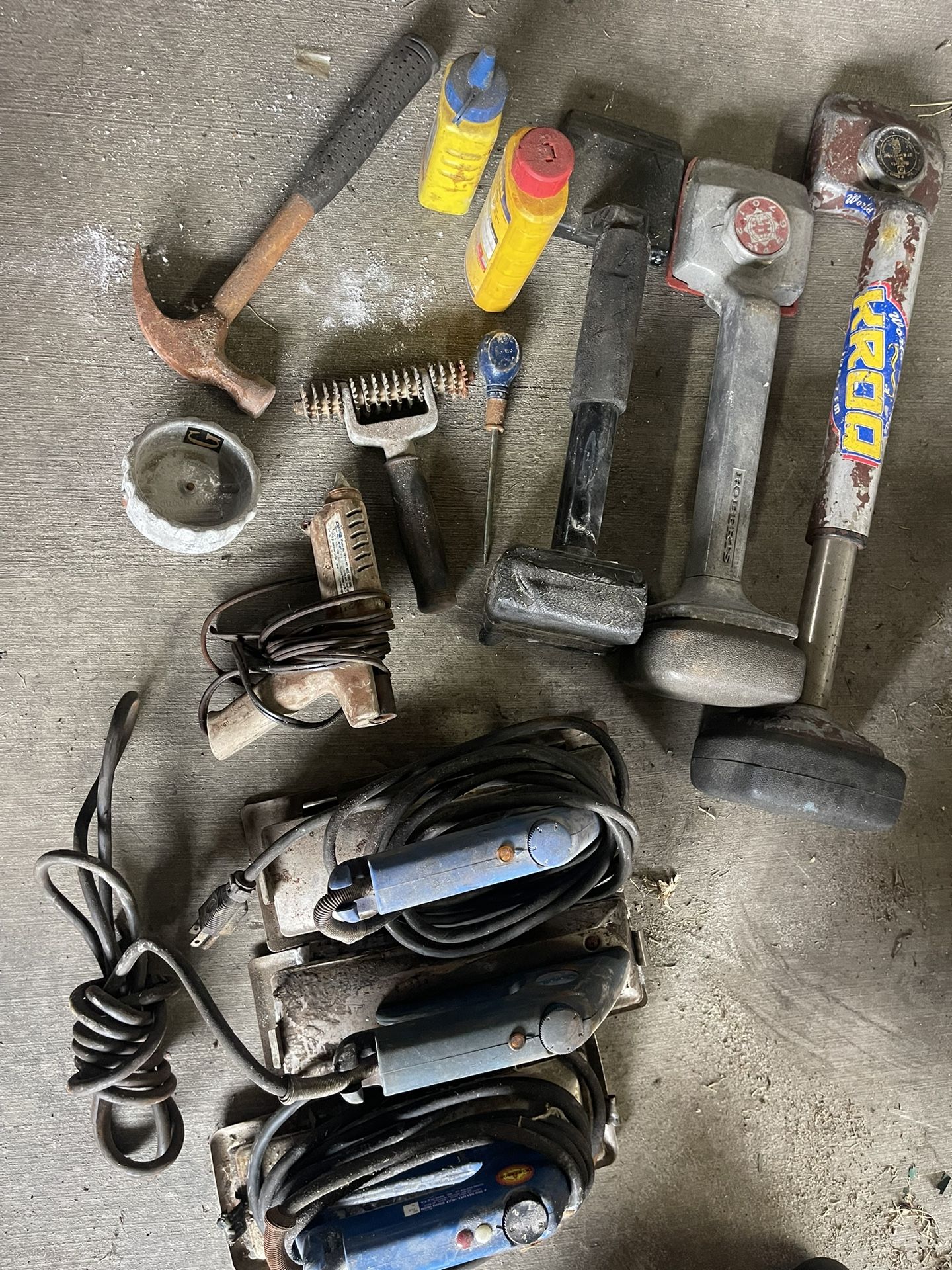 Carpet Repair Tools
