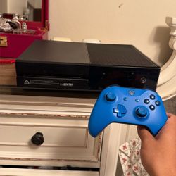 XBOX ONE With controller