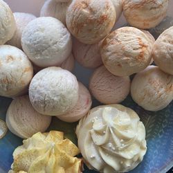 Bath Bombs And Foaming Bath Soak