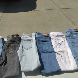 Women's Jeans For Sale Pick Up In Gilroy California 