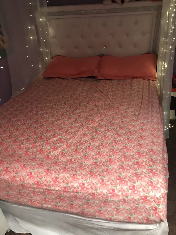 Queen Bed Frame Only For In Dallas Tx Offerup Queen Bed Frame Only Dallas