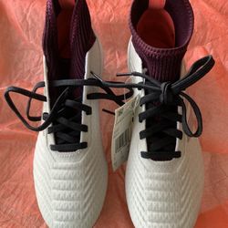Addida Size 6 1/2 Nuevos 