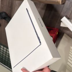 MacBook Air Box