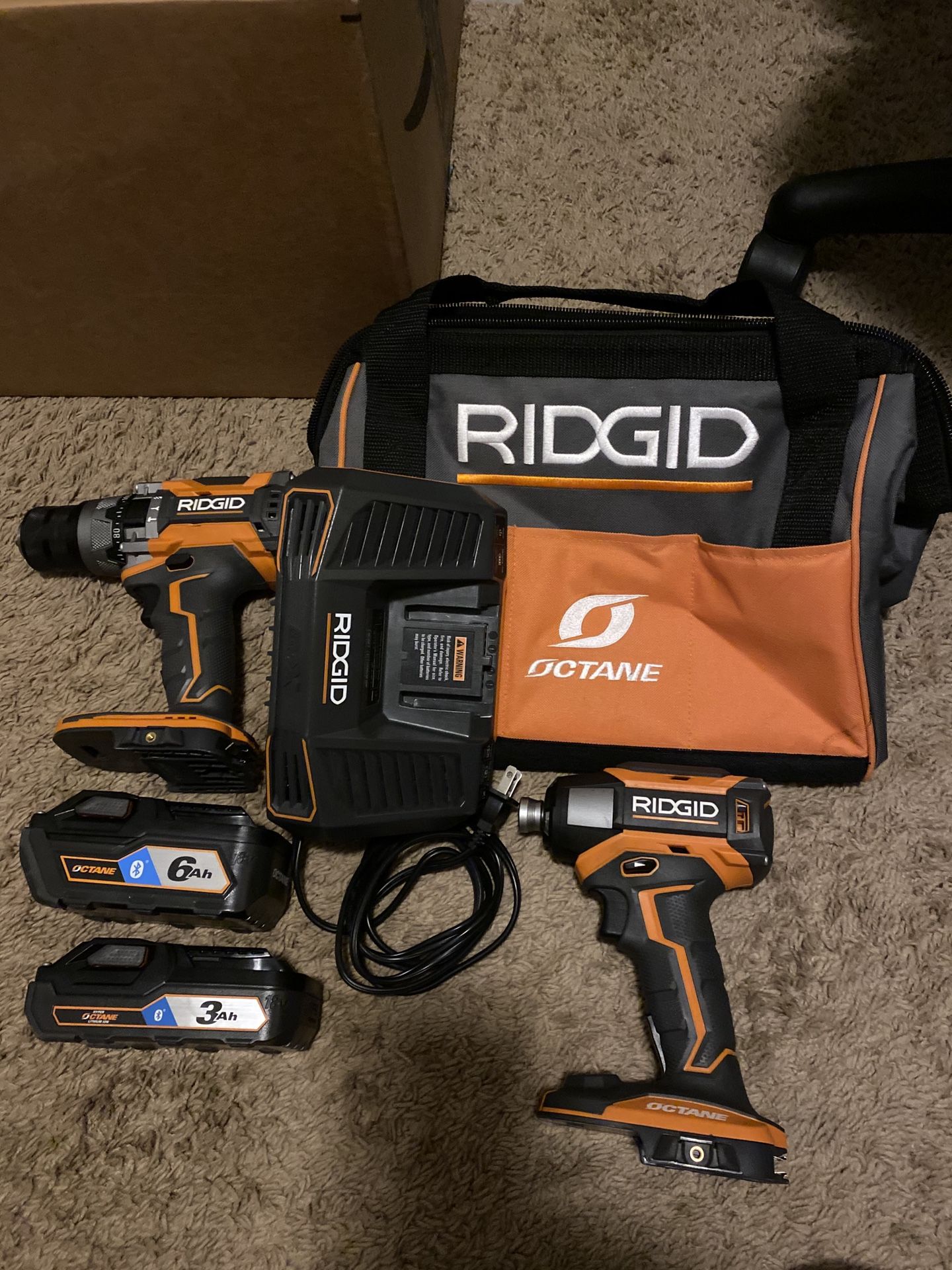 Ridgid impact and drill hammer with batteries