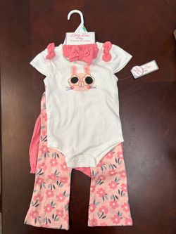 3pcs Baby girl set with accessories included (18 months)