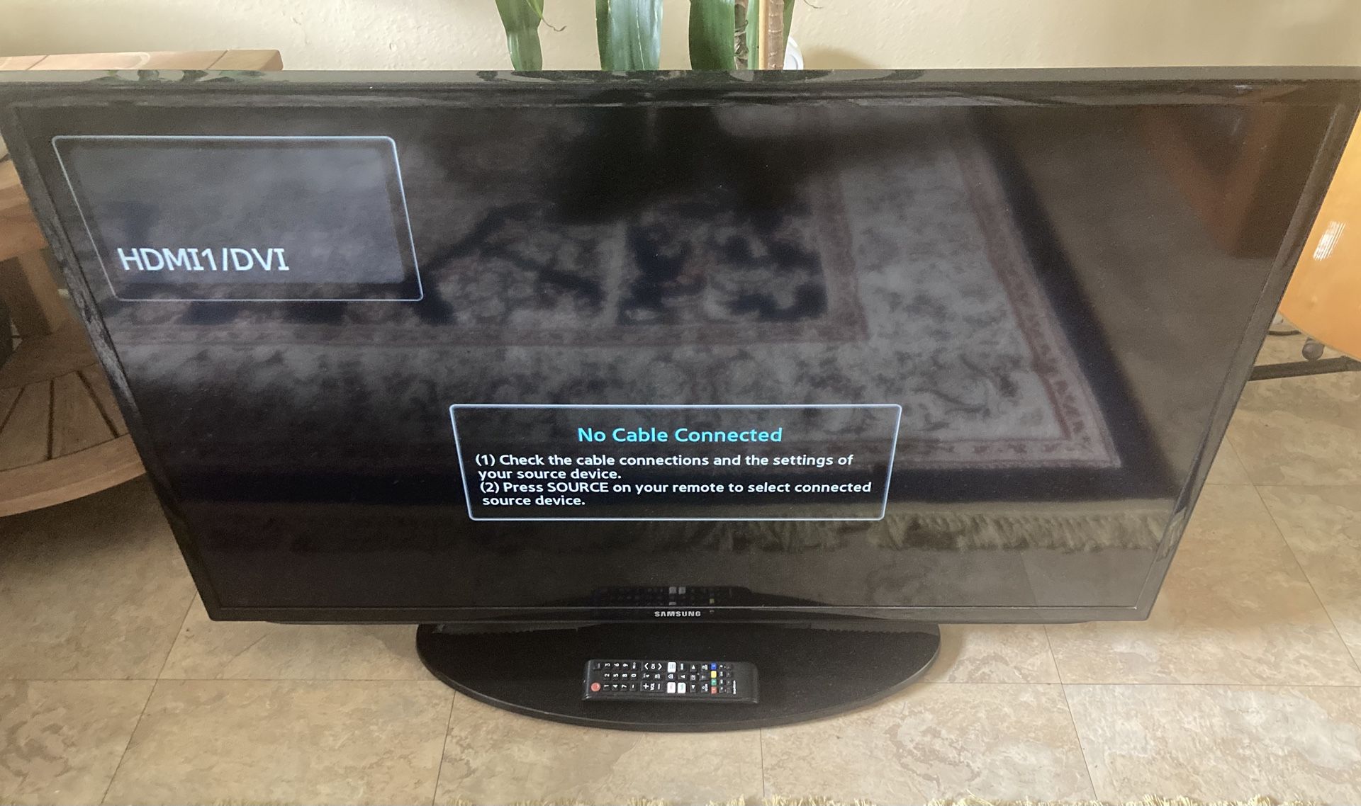 Samsung UN40EH5300F 40" Class 1080p 60Hz Smart LED HDTV (2013)