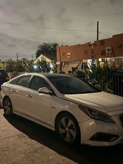 2016 Hyundai Sonata Hybrid