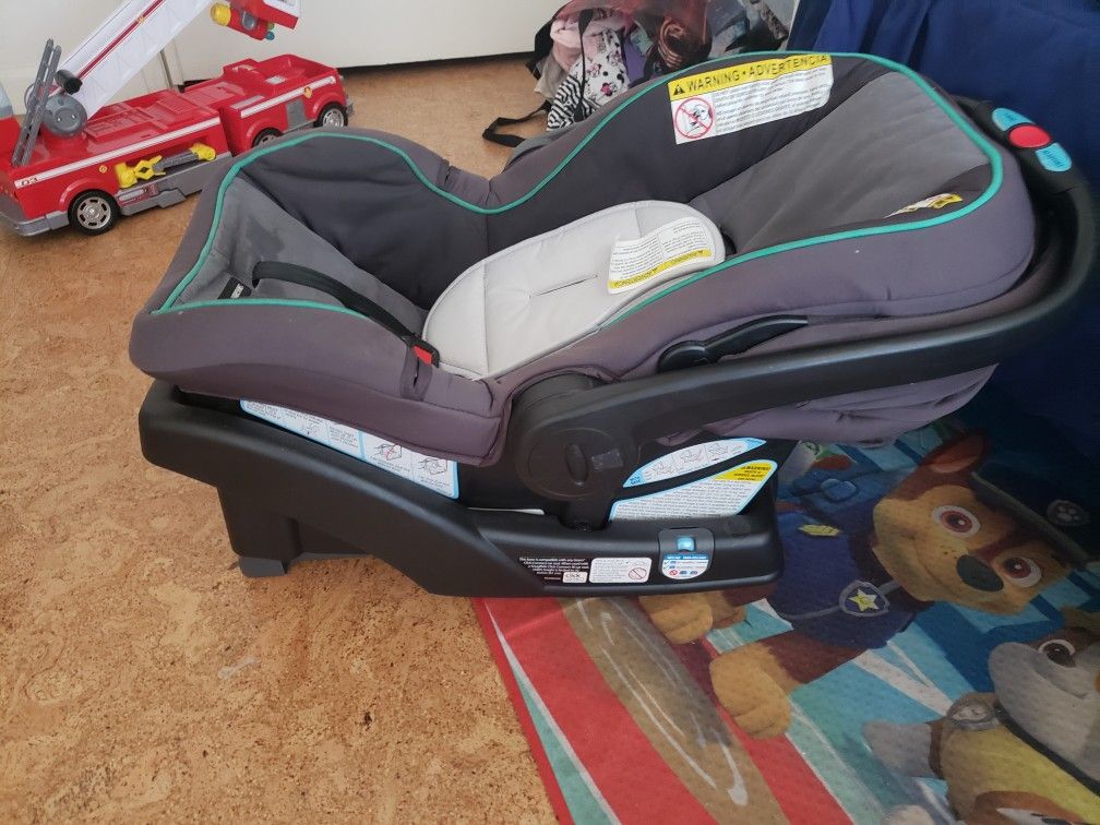 Graco click connect car seat