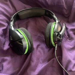 Turtle Beach Headphones For Xbox - Wireless , Bluetooth - 20$