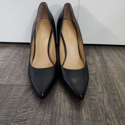 Nine West Woman's Size 9.5 Pumps