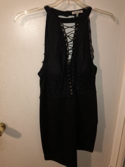 Dress new size L asking 10