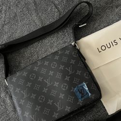 Men’s Messenger Bag 