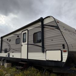 2018 Sportsmen Trailer