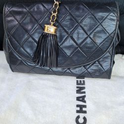 Vintage Chanel Mini Handbag for Sale in Newtown, CT - OfferUp