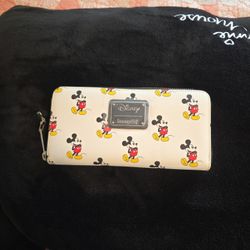 Wallet Disney