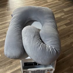 Pregnancy Pillow