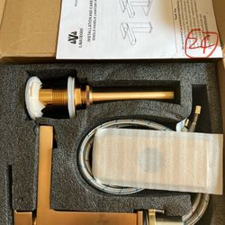 Gold Bathroom Faucet, Lava Odoro Bronze Gold Bathroom Sink Faucet Single Hole Brass Single Handle Vanity Faucet with Drain Assembly, Deck Plate Includ