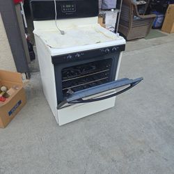 Frigidaire Stove