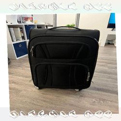 compare than Explorer's Choice Bags Travel Suitcases That Deliver