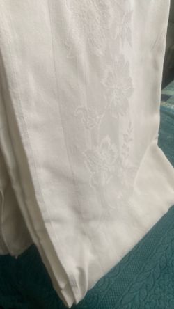 Tablecloth 48”x 134” rectangle shape