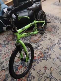 18" BMX Bike