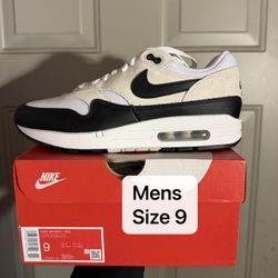 Nike Air Max 1 Essential Summit White Black Men size 9
