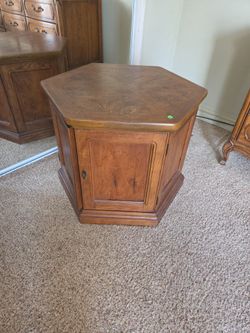 End table