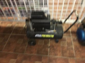 Central pneumatic compressor