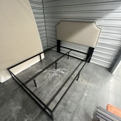 Black Metal Sturdy Bed Frame And Head Board  