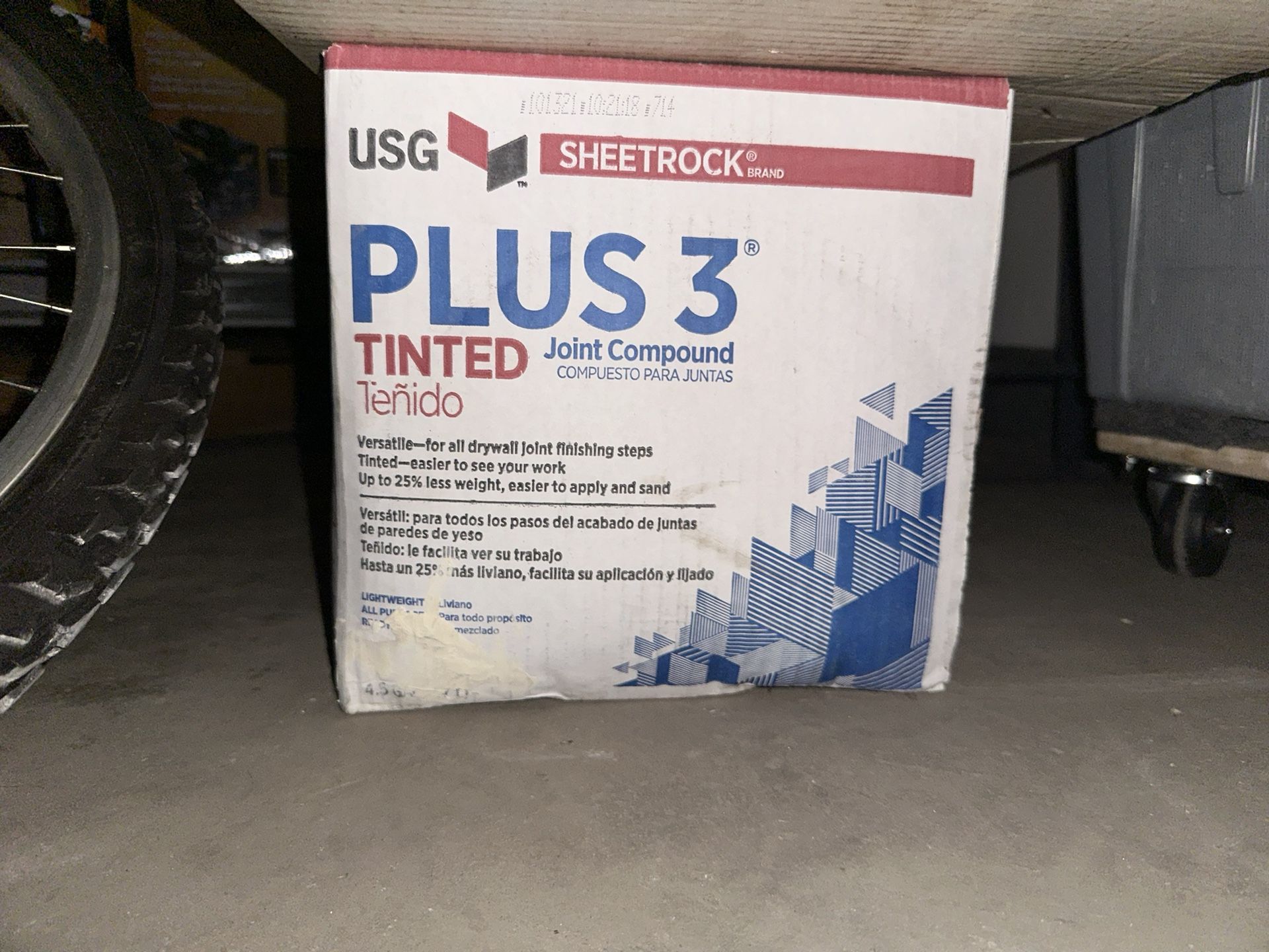 Plus 3 Tinted Sheetrock Power Spackle