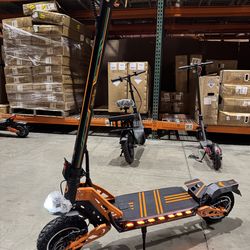 Dual-motor electric scooter