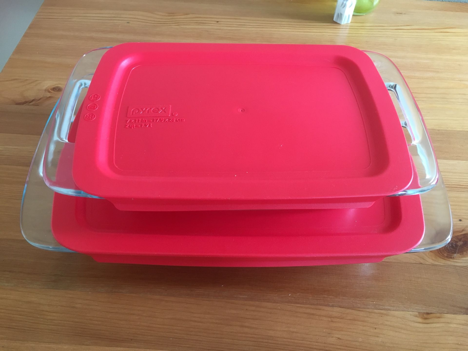 Pyrex 4 piece easy grab oblong baking dish set