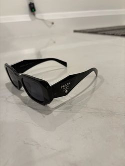 Nice sunglasses😎