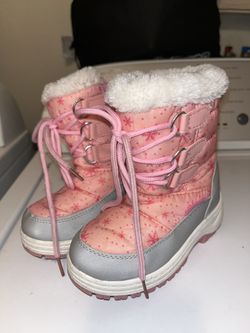 Snow Boots