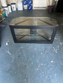 Entertainment table