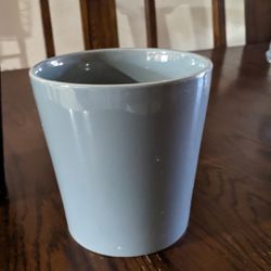 Grey Color Ceramic Pot 