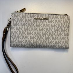 Michael Kors Jet Set Travel Double Zip Wristlet - Vanilla