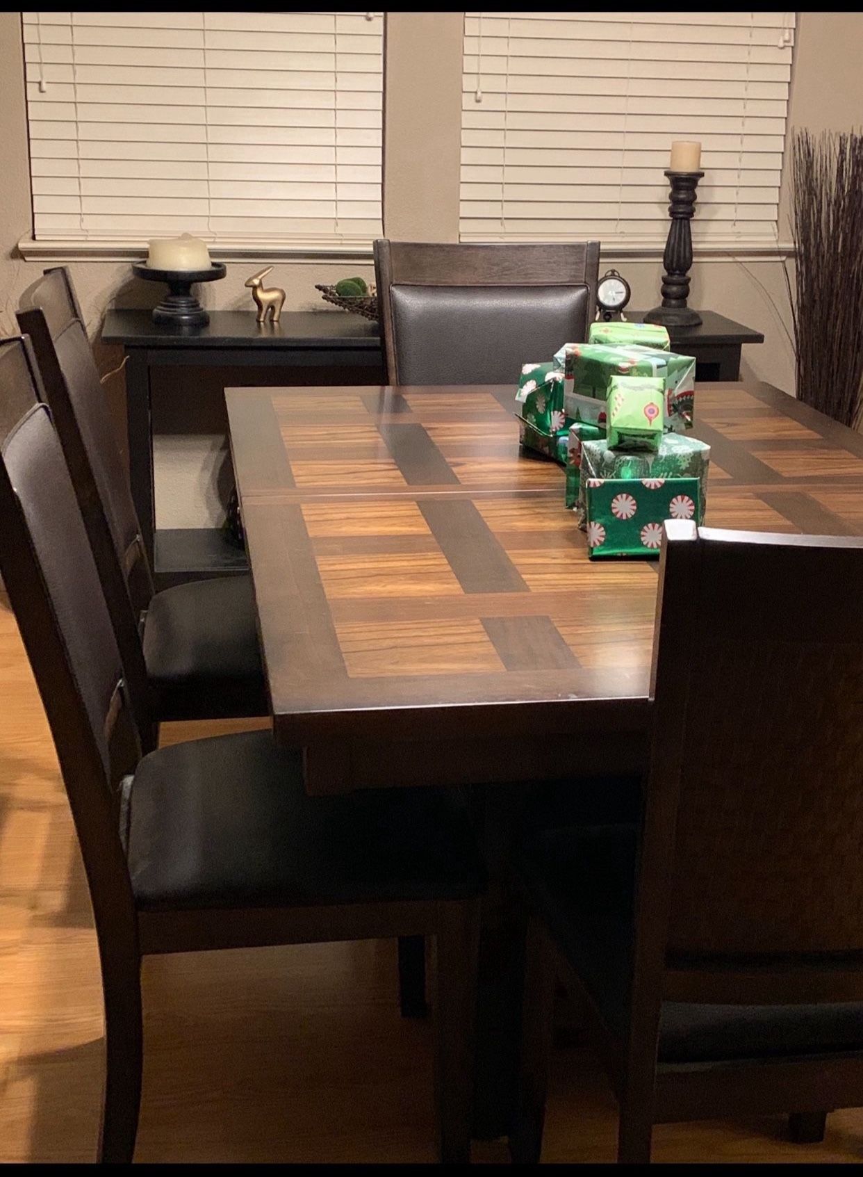Dining Table for 4 / 6 / 8 with 8 Chairs