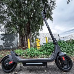Electric scooter