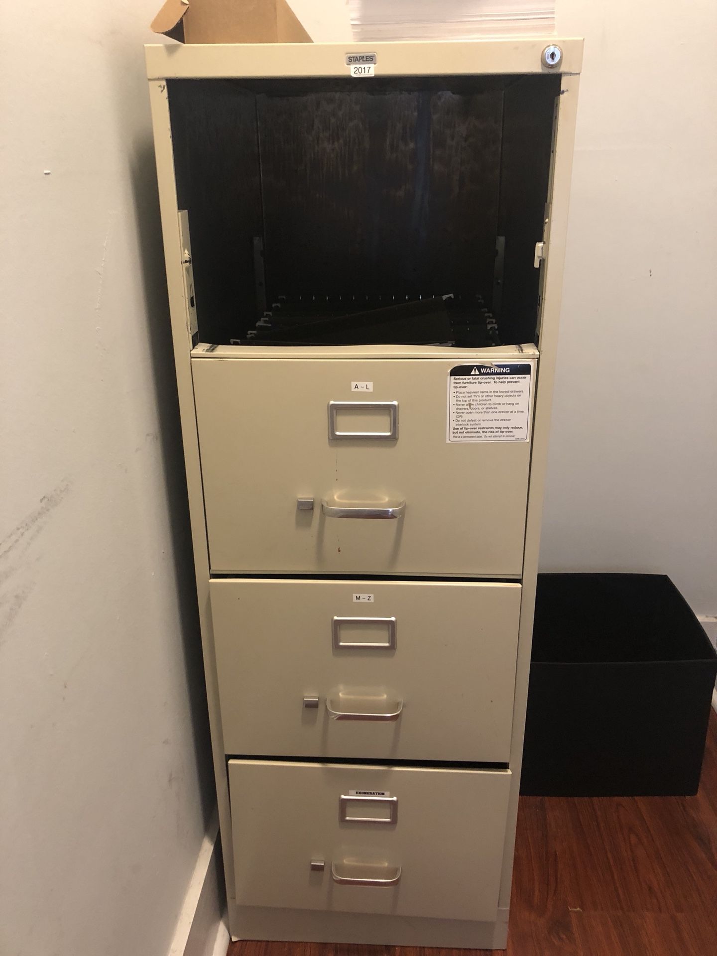 File cabinet Free