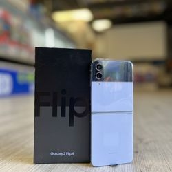 Samsung Galaxy Z Flip 4 5G (Unlocked)