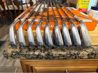 Wilson Tour V4 forged irons left handed