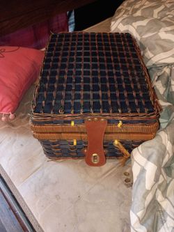 Wicker Picnic Basket with Leather Latch