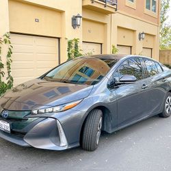 2018 Toyota Prius Prime